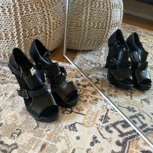 Lauren - Ralph Lauren platform sandals